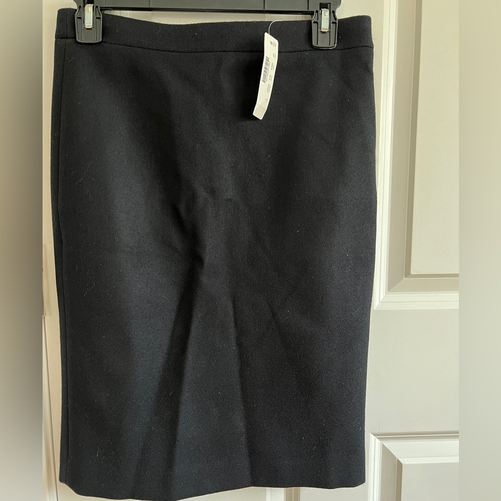 J.Crew No.2 Pencil Skirt 100% Wool NWT
Size: 0